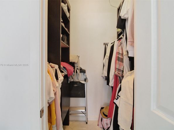 1965 S Ocean Dr MQ, Hallandale Beach FL 33009
