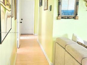 5704 SW 37th St, West Park FL 33023