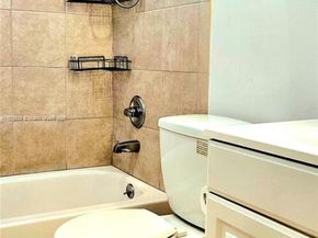 5704 SW 37th St, West Park FL 33023