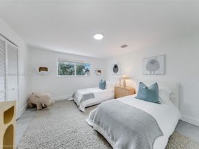 871 NE 81st St, Miami FL 33138