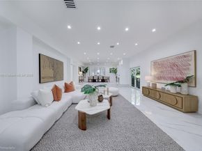 871 NE 81st St, Miami FL 33138