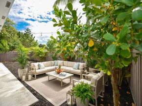 635 SW 9th St, Hallandale Beach FL 33009