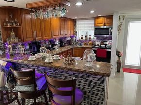 4211 W 10th Ln, Hialeah FL 33012