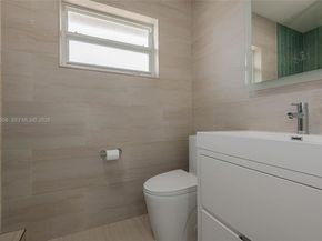 3900 N 43rd Ave, Hollywood FL 33021