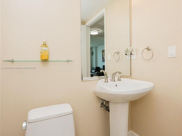 1745 E Hallandale Beach Blvd 1804W, Hallandale Beach FL 33009