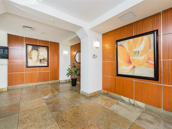 1745 E Hallandale Beach Blvd 1804W, Hallandale Beach FL 33009