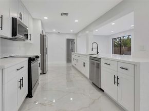 3565 NW 25th St, Lauderdale Lakes FL 33311