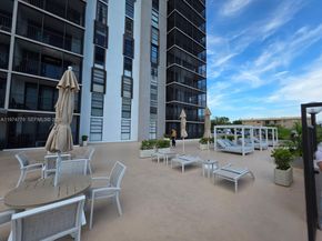 2500 NE 135th St B103, North Miami FL 33181