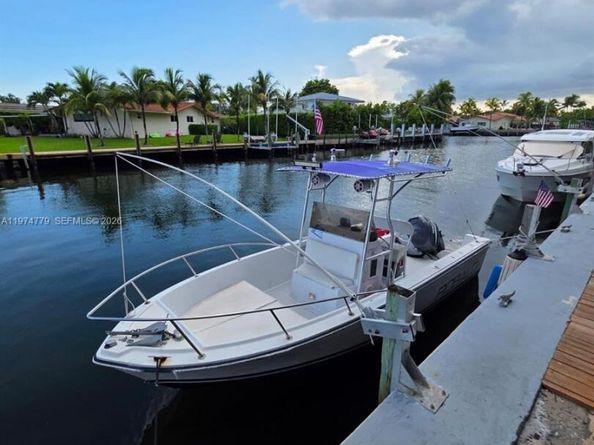 2500 NE 135th St B103, North Miami FL 33181