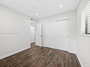 1305 SE 1st St, Fort Lauderdale FL 33301