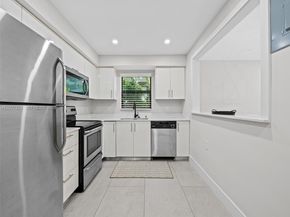 1305 SE 1st St, Fort Lauderdale FL 33301