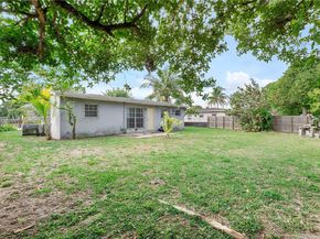 3471 NW 1st Ct, Lauderhill FL 33311