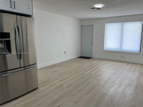 2251 NW 171st Ter, Miami Gardens FL 33056