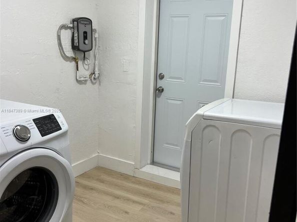 2251 NW 171st Ter, Miami Gardens FL 33056