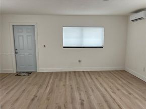 2251 NW 171st Ter, Miami Gardens FL 33056