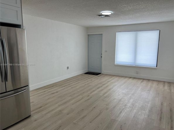 2251 NW 171st Ter, Miami Gardens FL 33056