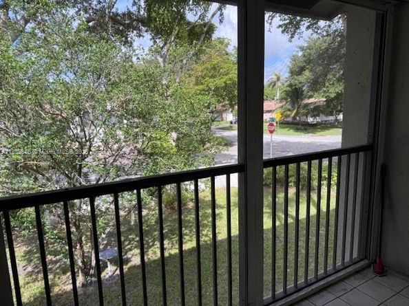 9537 SW 1st Ct 9537, Coral Springs FL 33071