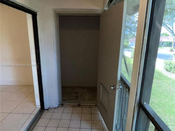 9537 SW 1st Ct 9537, Coral Springs FL 33071