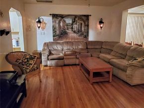 1846 Wiley St, Hollywood FL 33020