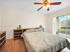 4800 Hillcrest Ln 210, Hollywood FL 33021