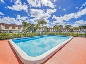 129 San Remo Blvd, North Lauderdale FL 33068