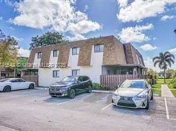 129 San Remo Blvd