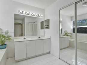 3910 Fern Forest Rd, Cooper City FL 33026