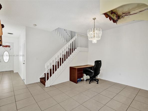 3910 Fern Forest Rd, Cooper City FL 33026