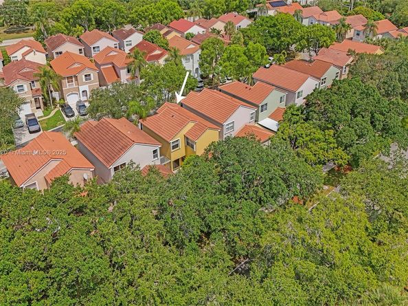 3910 Fern Forest Rd, Cooper City FL 33026