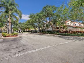 3910 Fern Forest Rd, Cooper City FL 33026
