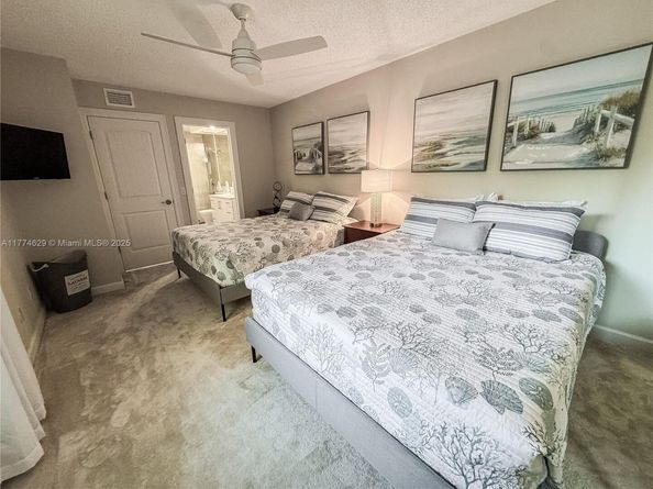5303 Wheatley Ct 5303, Boynton Beach FL 33436