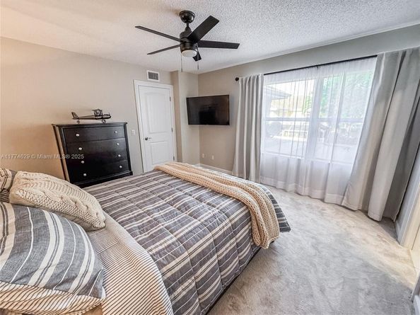 5303 Wheatley Ct 5303, Boynton Beach FL 33436