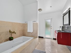 383 NW 113th Ave, Coral Springs FL 33071