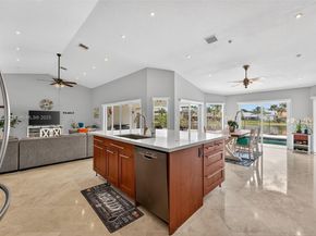 383 NW 113th Ave, Coral Springs FL 33071