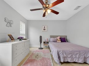 383 NW 113th Ave, Coral Springs FL 33071