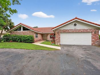 383 NW 113th Ave