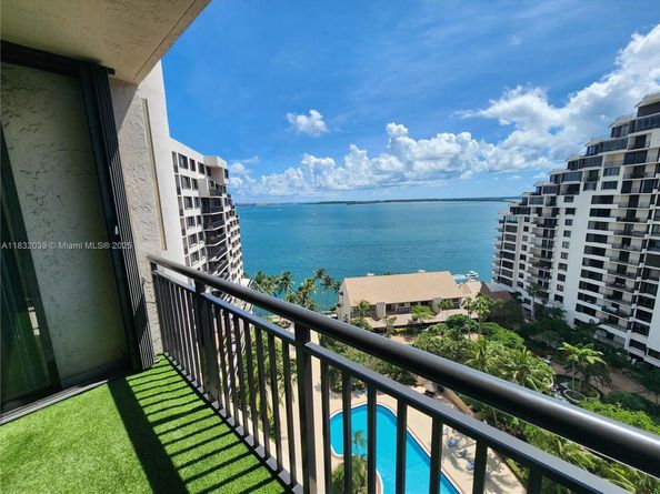540 Brickell Key Dr 1603, Miami FL 33131