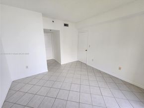 540 Brickell Key Dr 1603, Miami FL 33131