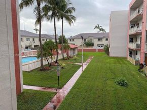 8425 NW 8th St 306, Miami FL 33126