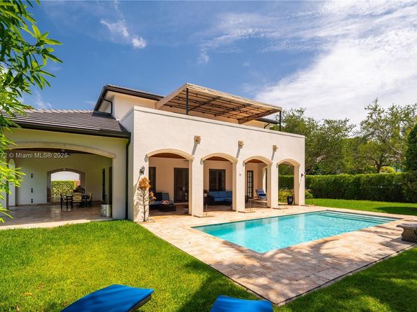 6400 San Vicente St, Coral Gables FL 33146
