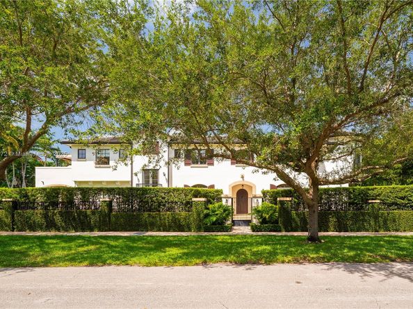 6400 San Vicente St, Coral Gables FL 33146