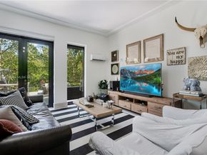 6222 Paradise Point Drive 6222, Palmetto Bay FL 33157