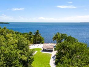 6222 Paradise Point Drive 6222, Palmetto Bay FL 33157
