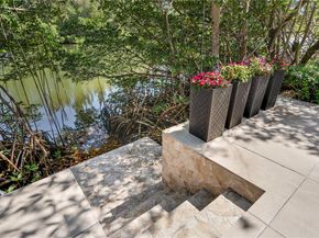 6222 Paradise Point Drive 6222, Palmetto Bay FL 33157