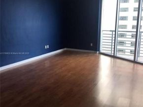 335 S Biscayne Blvd 1904, Miami FL 33131