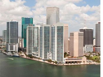 335 S Biscayne Blvd