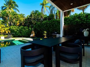 10151 SW 3rd St, Plantation FL 33324