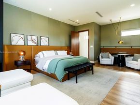 10151 SW 3rd St, Plantation FL 33324