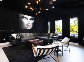 10151 SW 3rd St, Plantation FL 33324