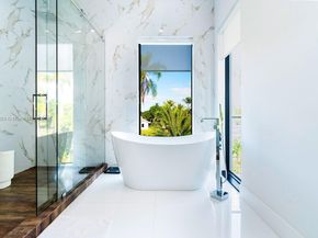 10151 SW 3rd St, Plantation FL 33324